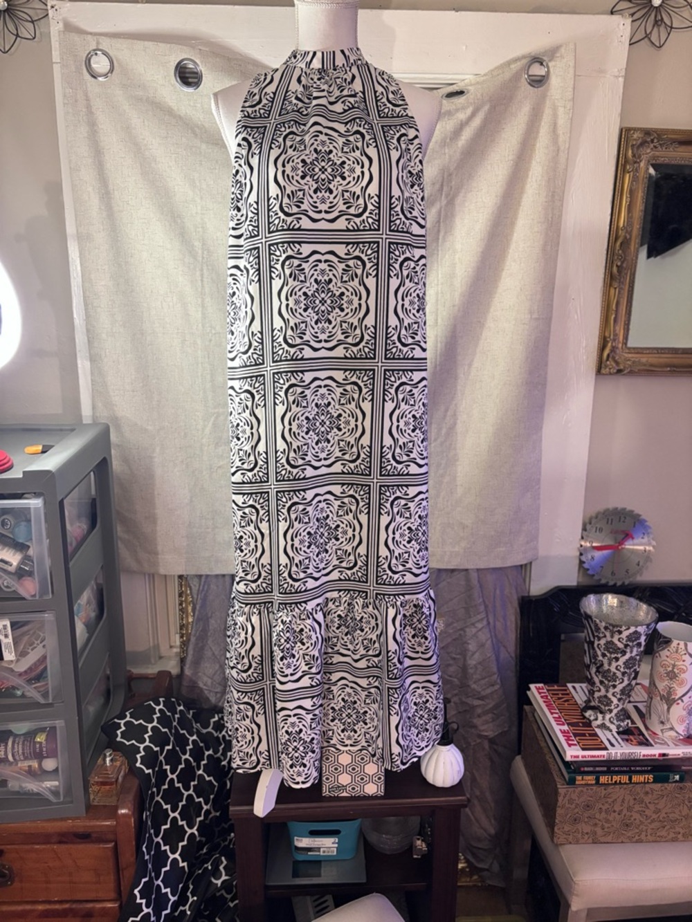 LOFT Black and White Tile-Print Halter Maxi MP